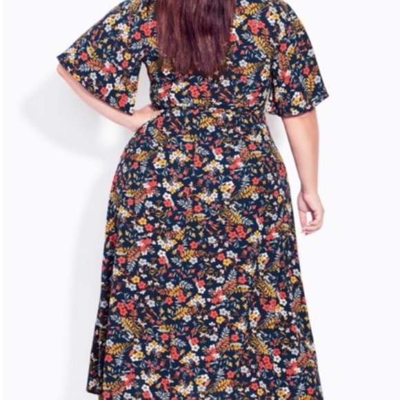 Evans Women's Plus Size Vivian Wrap Maxi Dress - Navy Sz18 - Picture 2 of 7